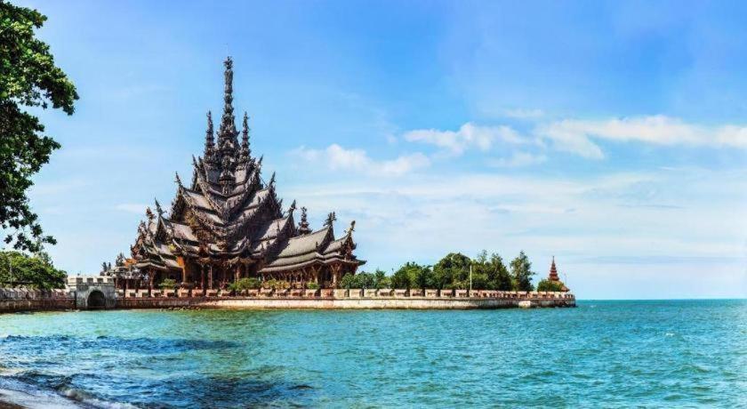 โรงแรม เยลโล่ว มูน Pattaya ภายนอก รูปภาพ
